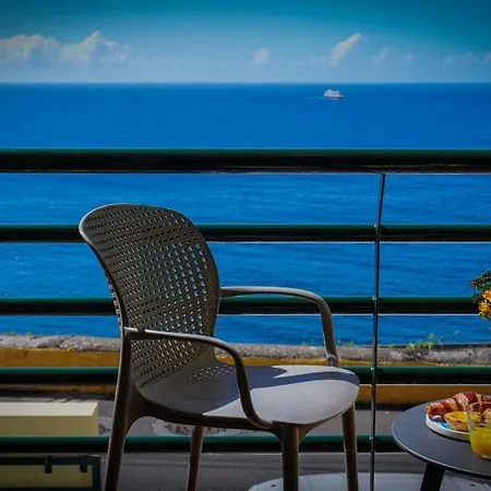 Вилла Frente Mar By Escape To Madeira Фуншал
